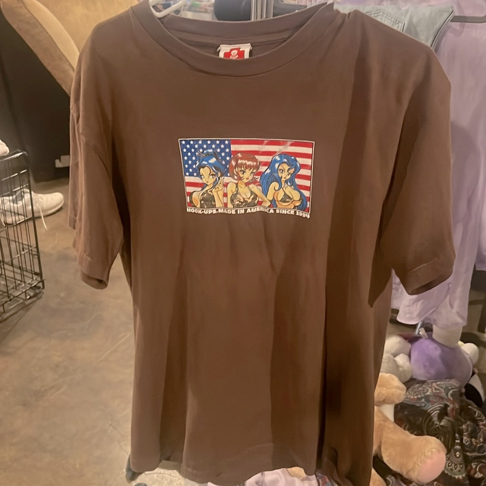VINTAGE HOOK-UPS skateboards anime t-shirt. Brown, size large